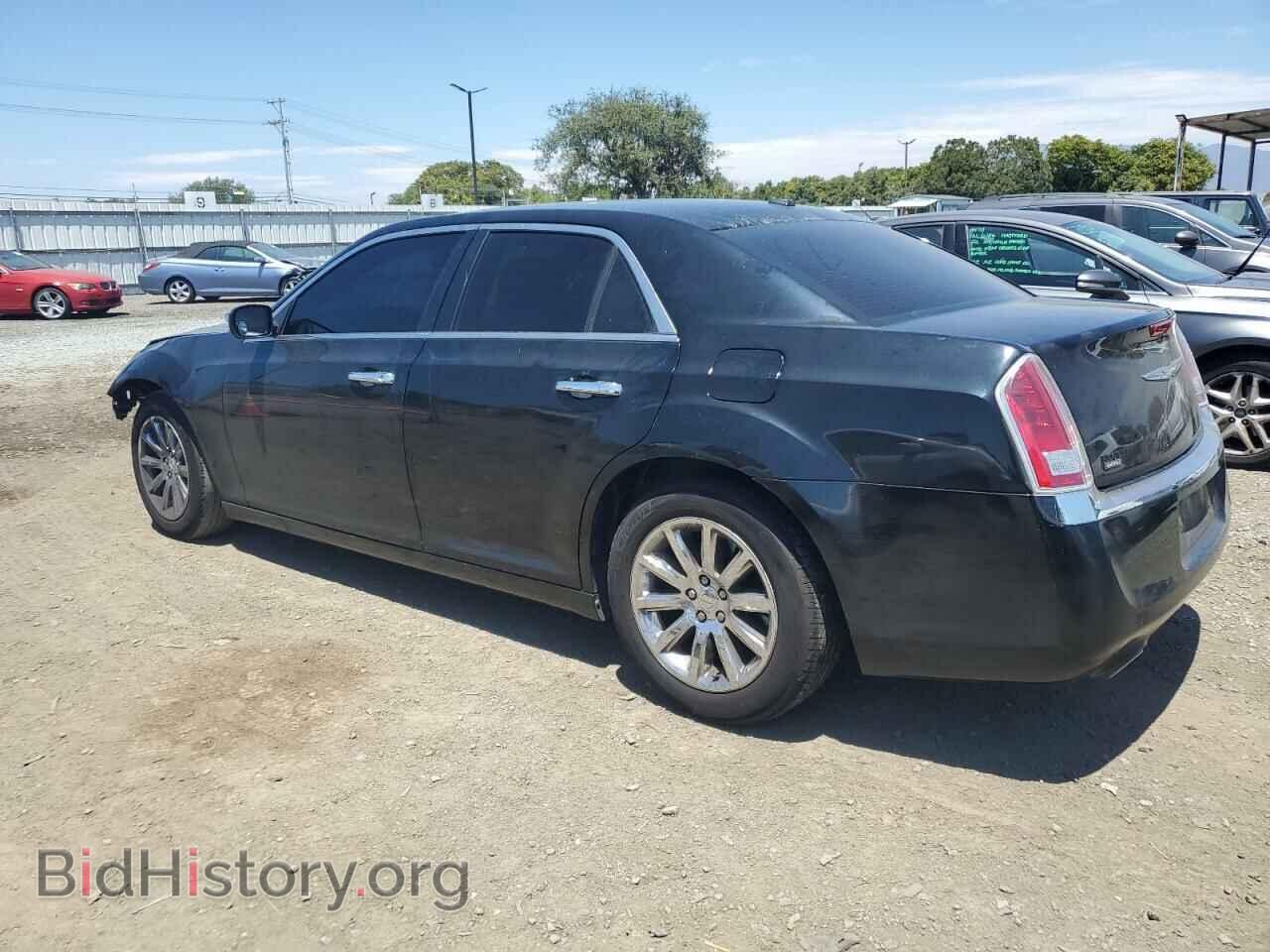 2012 CHRYSLER 300 - VIN: 2C3CCACG7CH266199 - Фото 2