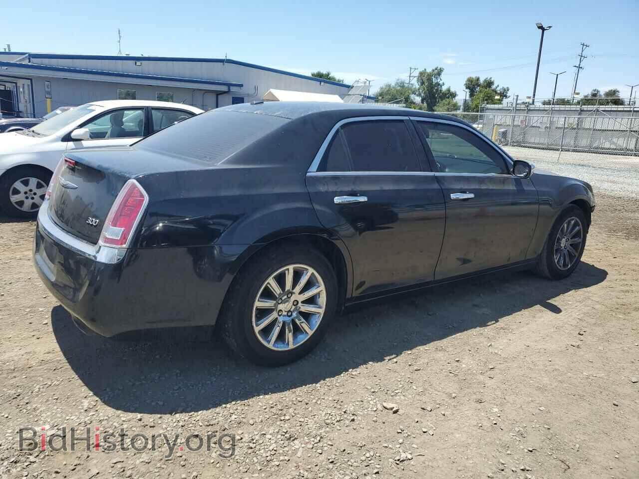 2012 CHRYSLER 300 - VIN: 2C3CCACG7CH266199 - Фото 3
