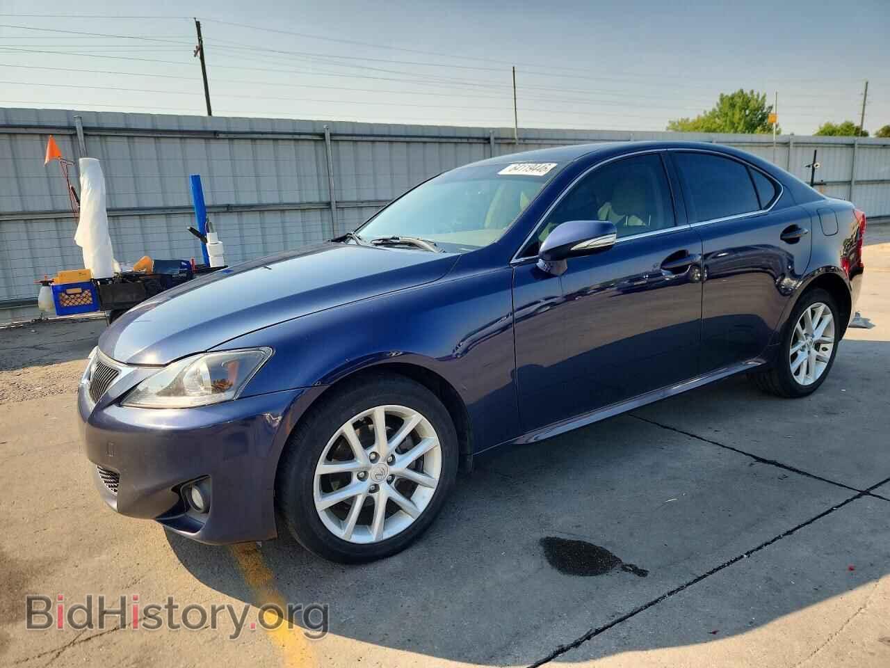 Photo JTHCF5C29C2035701 - LEXUS IS 2012