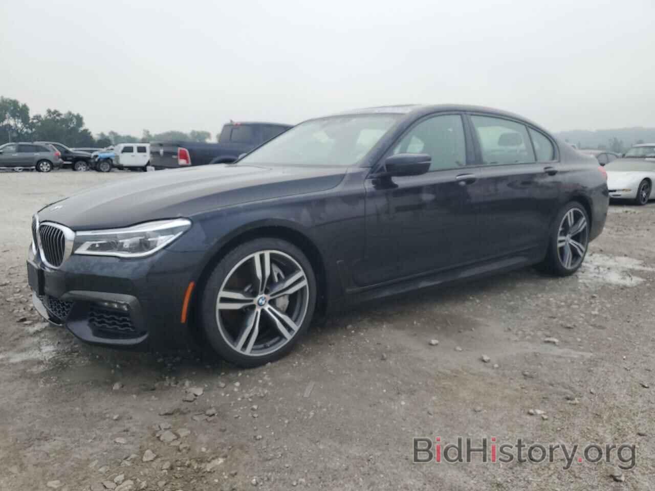 Photo WBA7F2C54JG423637 - BMW 7 SERIES 2018