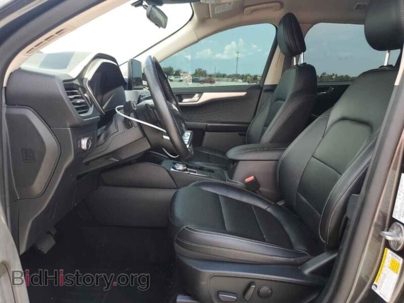 2020 Ford ESCAPE (VIN 1FMCU9H94LUA13870) — фото 7 из 14