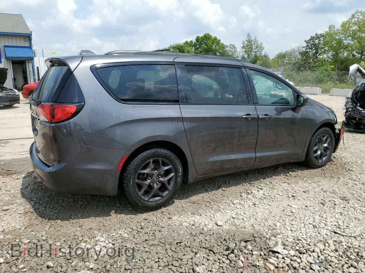 2018 CHRYSLER PACIFICA - VIN: 2C4RC1FG1JR306169 - Фото 3