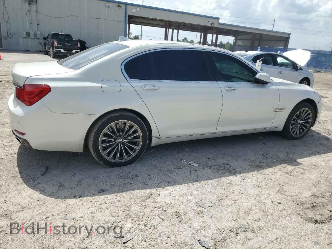 2011 BMW 7 SERIES - VIN: WBAKC8C56BC431799 - Фото 3