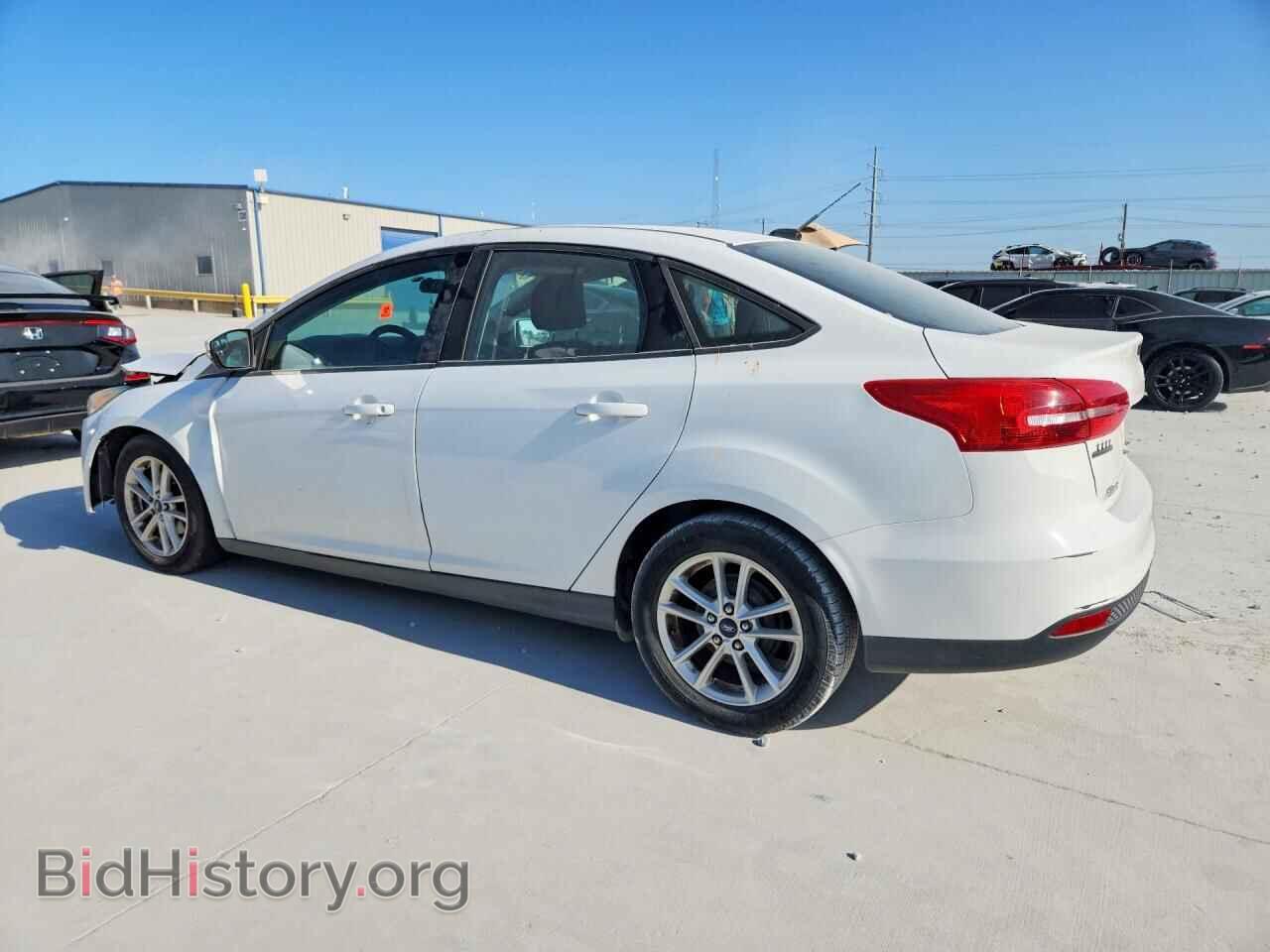 2015 FORD FOCUS - VIN: 1FADP3F27FL202614 - Photo 2
