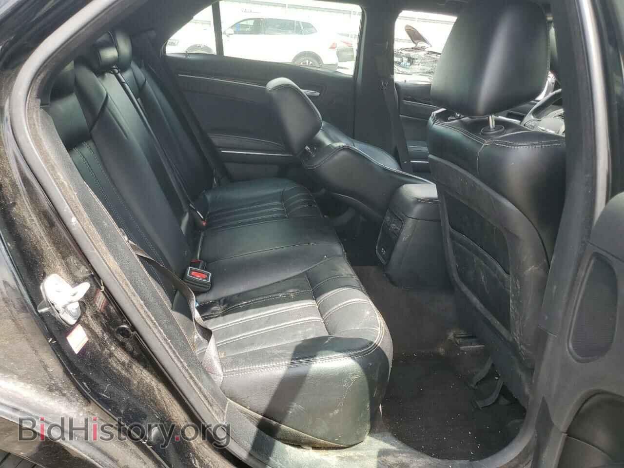 2017 CHRYSLER 300 - VIN: 2C3CCABT2HH614528 - Фото 10