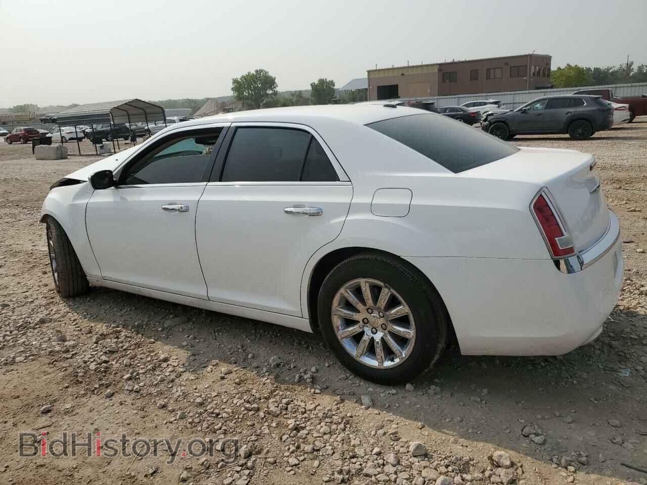 2013 CHRYSLER 300 - VIN: 2C3CCAET5DH541385 - Фото 2