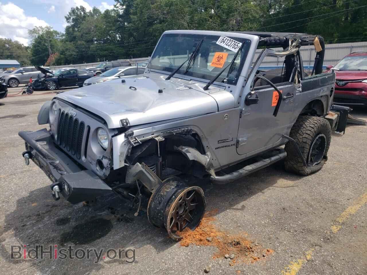 Фотография 1C4AJWAG4GL257591 - JEEP WRANGLER 2016
