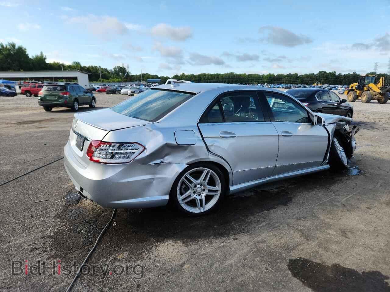 2012 MERCEDES-BENZ E-CLASS - VIN: WDDHF5KB9CA570838 - Photo 3