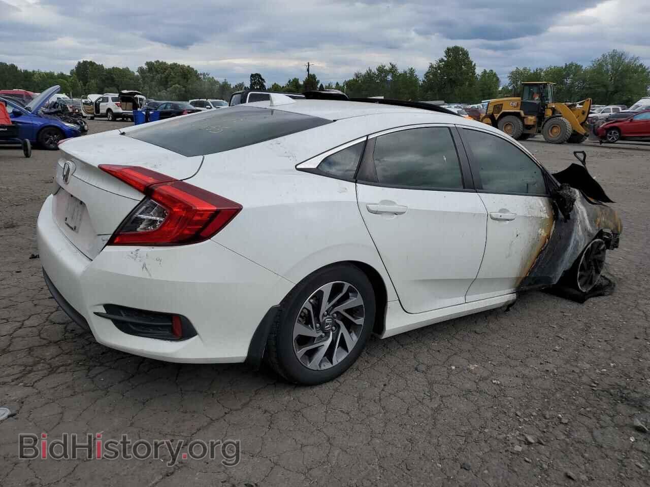 2017 HONDA CIVIC - VIN: 2HGFC2F73HH521157 - Фото 3