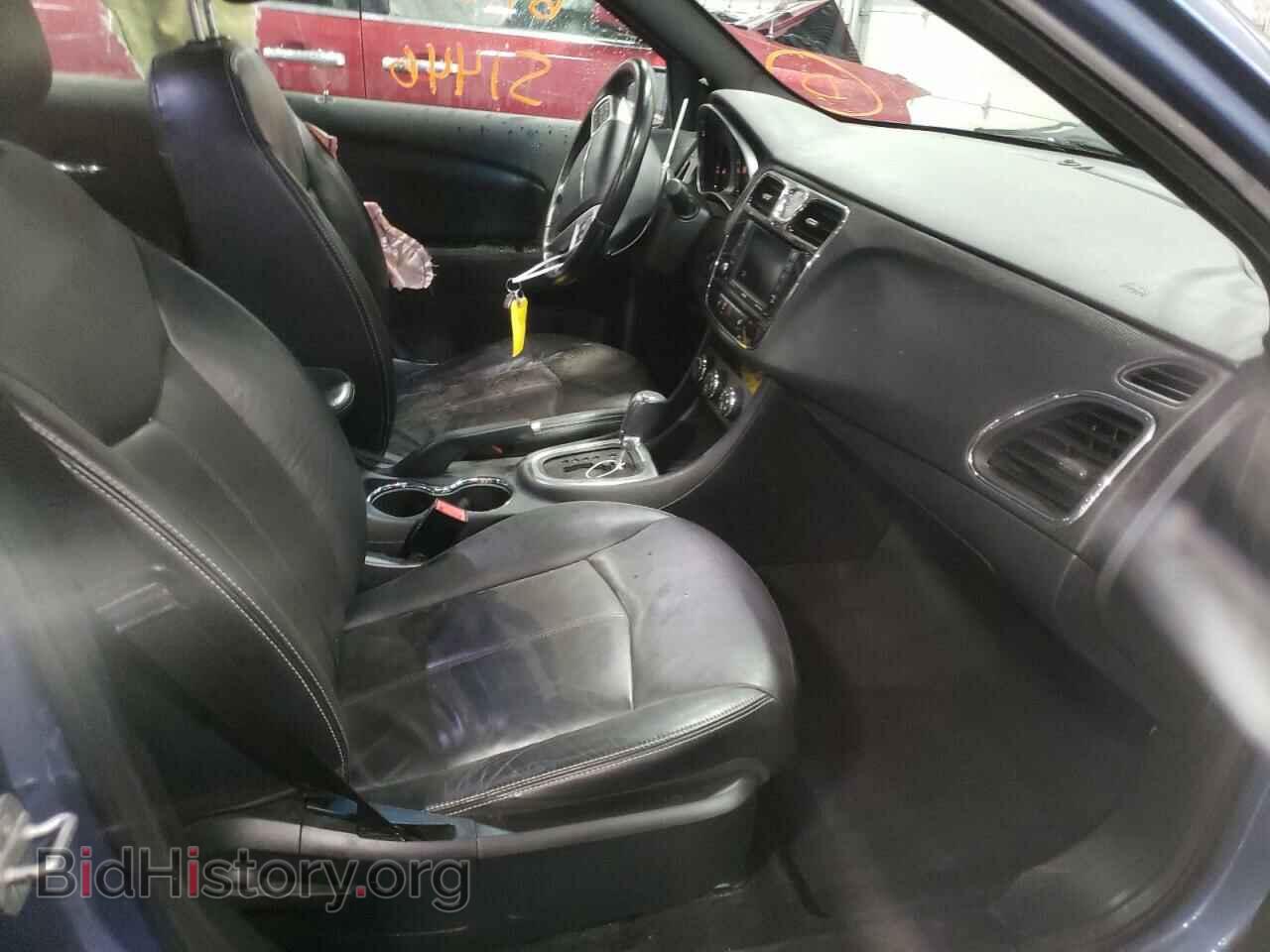 2011 CHRYSLER 200 - VIN: 1C3BC2FBXBN605819 - Фото 6