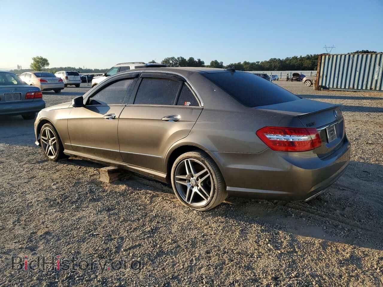 2013 MERCEDES-BENZ E-CLASS - VIN: WDDHF9BB9DA692091 - Photo 2