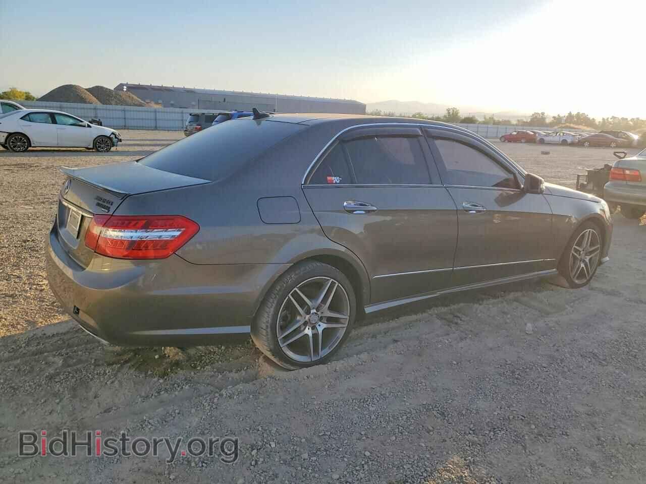 2013 MERCEDES-BENZ E-CLASS - VIN: WDDHF9BB9DA692091 - Photo 3