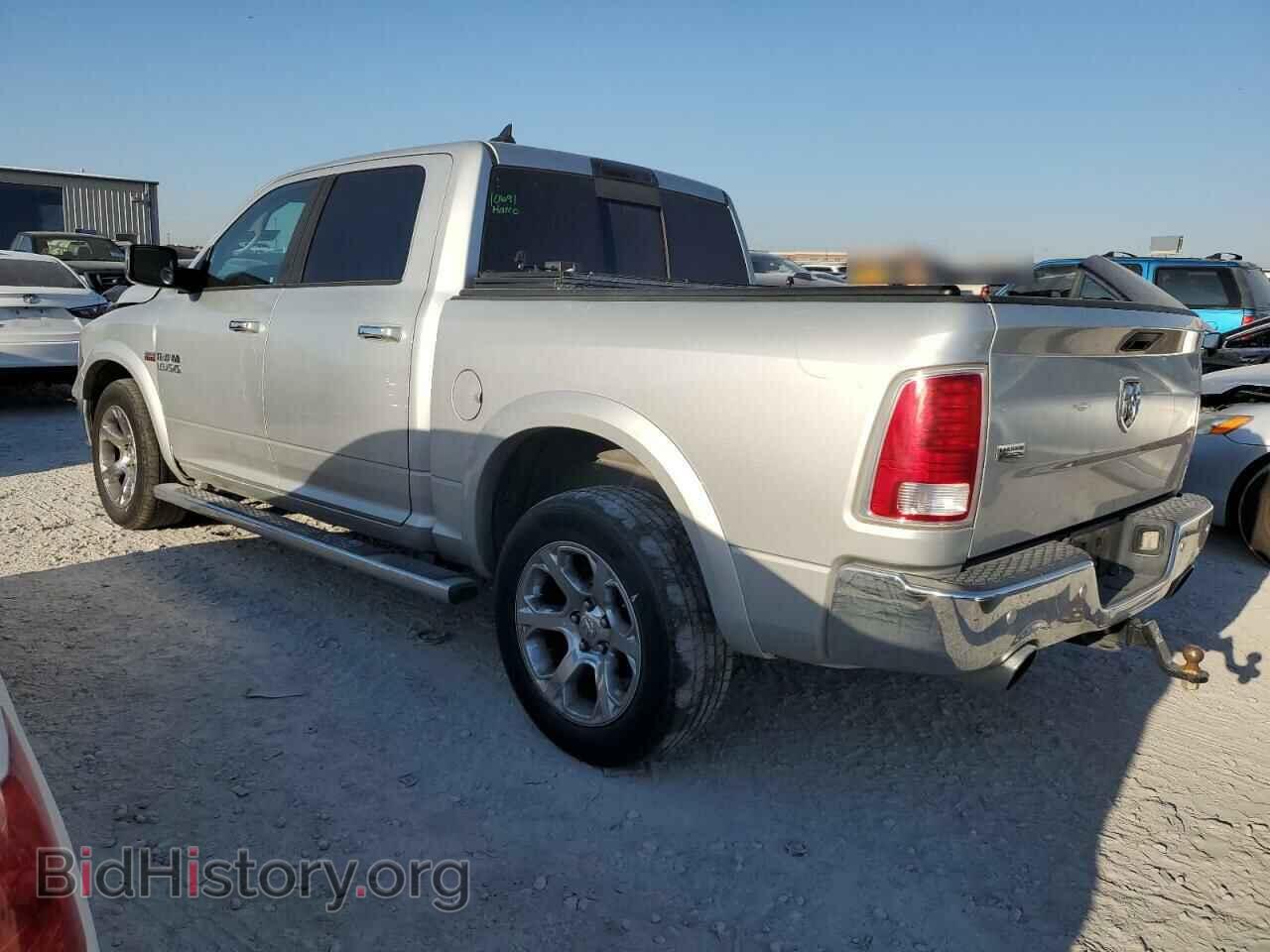 2017 RAM 1500 - VIN: 1C6RR6NT6HS556582 - Фото 2