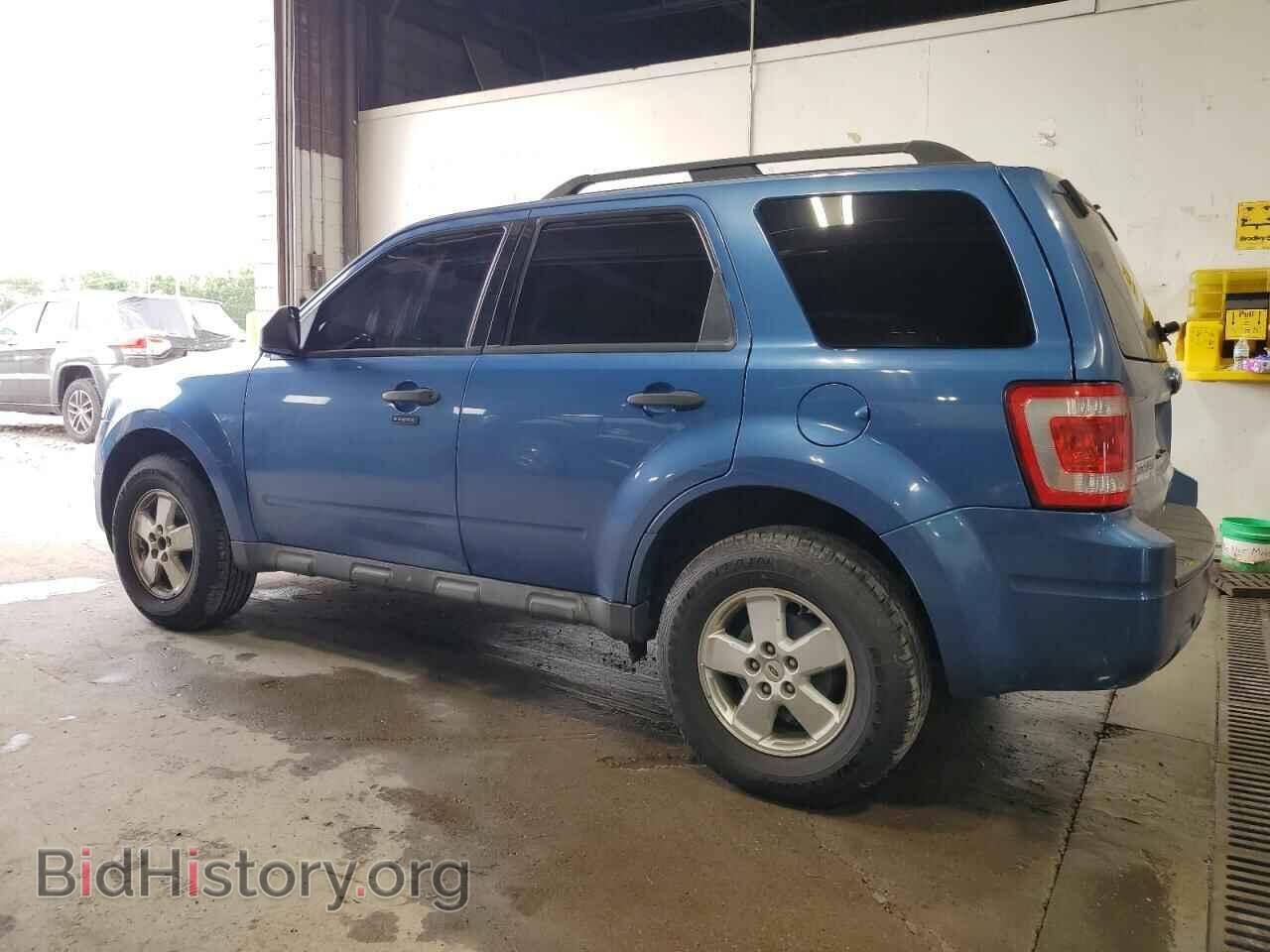 2010 FORD ESCAPE - VIN: 1FMCU9DG9AKB41082 - Фото 2