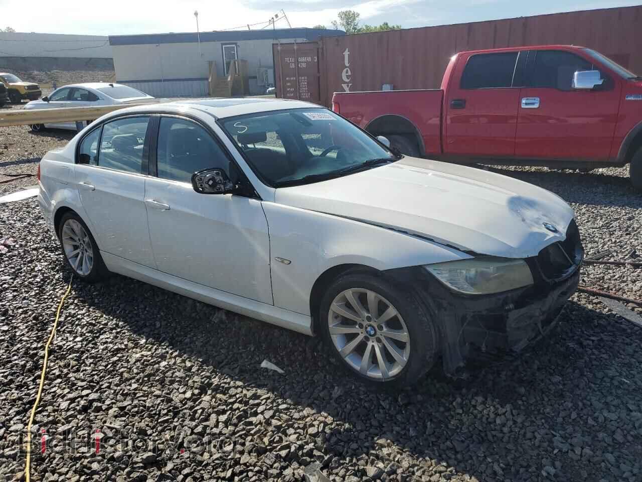 2011 BMW 3 SERIES - VIN: WBAPH7C59BA801902 - Фото 4