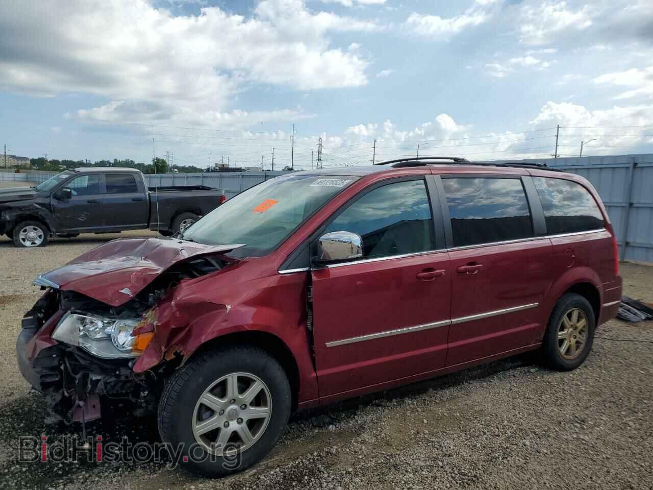 Photo 2A4RR8DX4AR366581 - CHRYSLER MINIVAN 2010