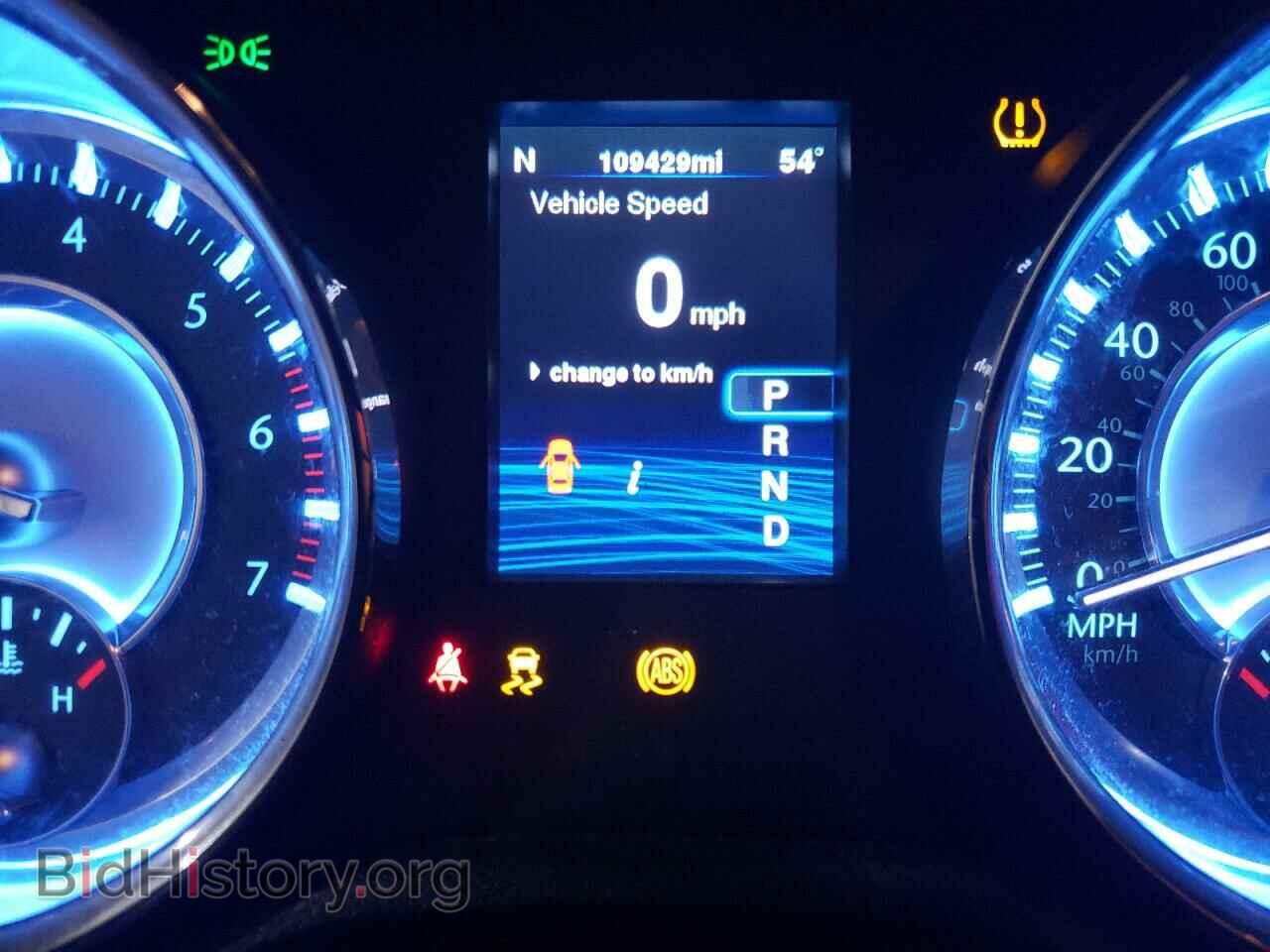2012 CHRYSLER 300 - VIN: 2C3CCAPT0CH256380 - Фото 8