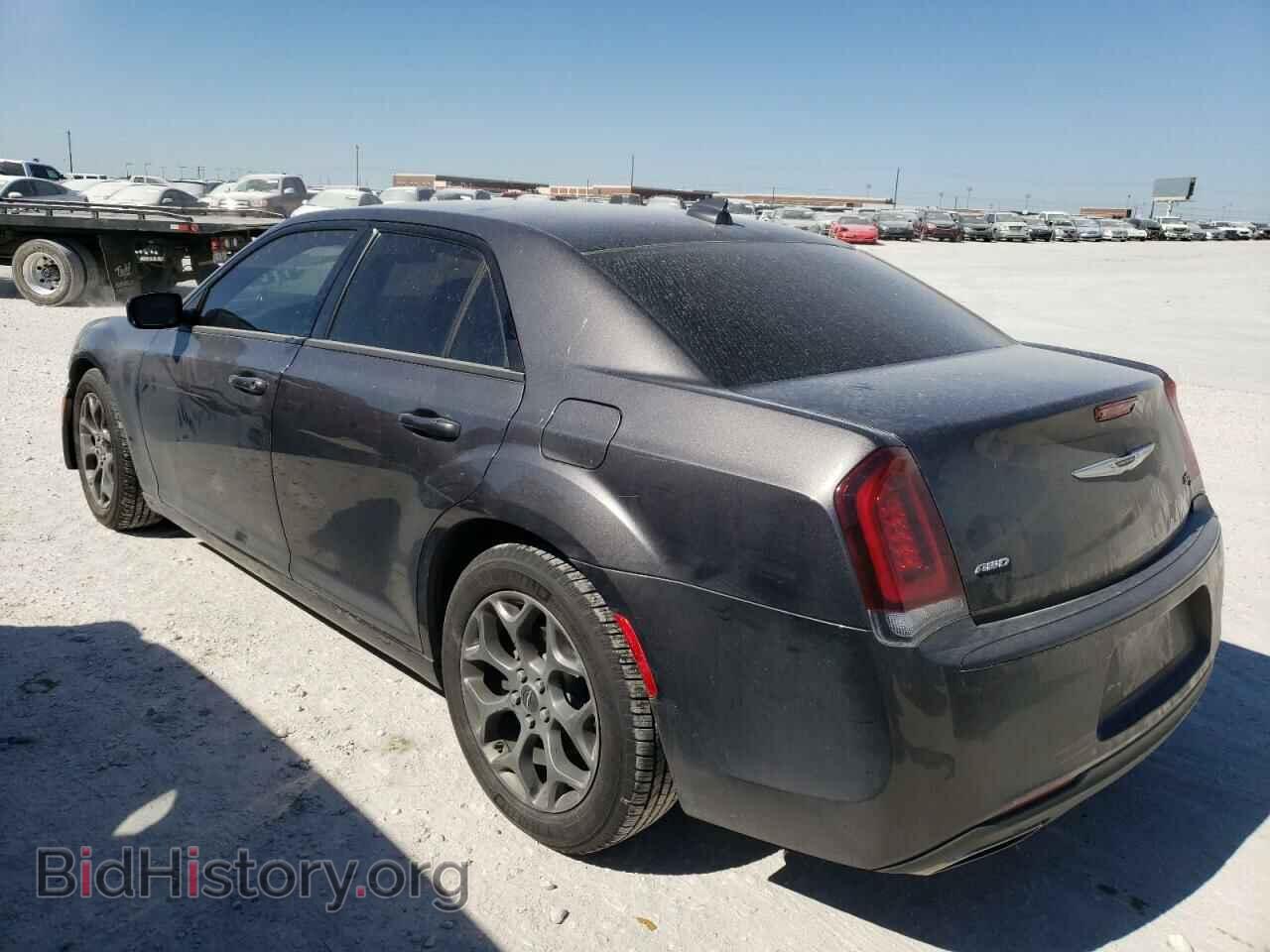 2016 CHRYSLER 300 - VIN: 2C3CCAGG7GH176096 - Photo 2