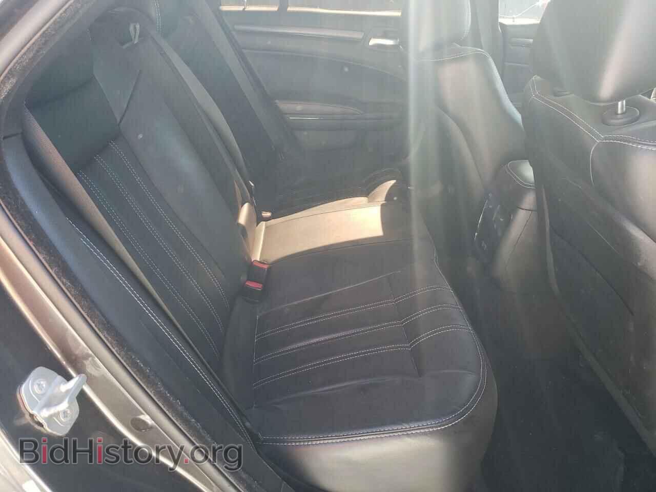 2016 CHRYSLER 300 - VIN: 2C3CCAGG7GH176096 - Photo 10