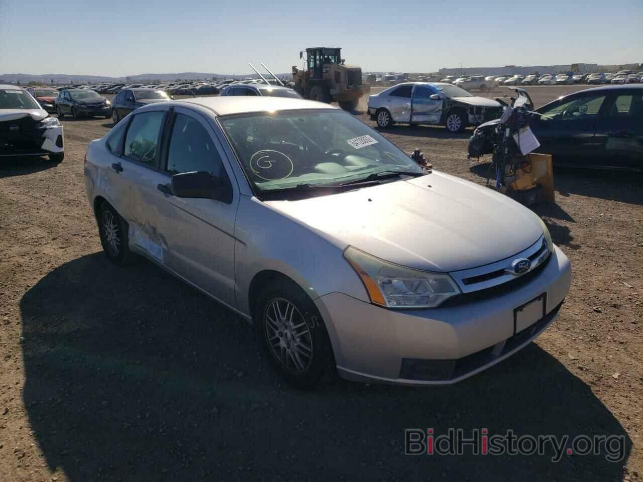 Photo 1FAHP35N89W243687 - FORD FOCUS 2009