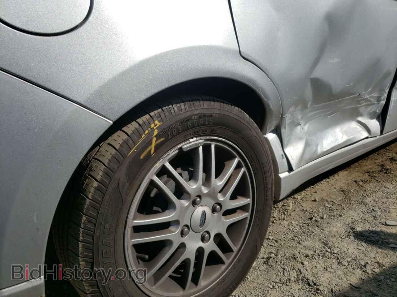 2009 FORD FOCUS - VIN: 1FAHP35N89W243687 - Фото 9