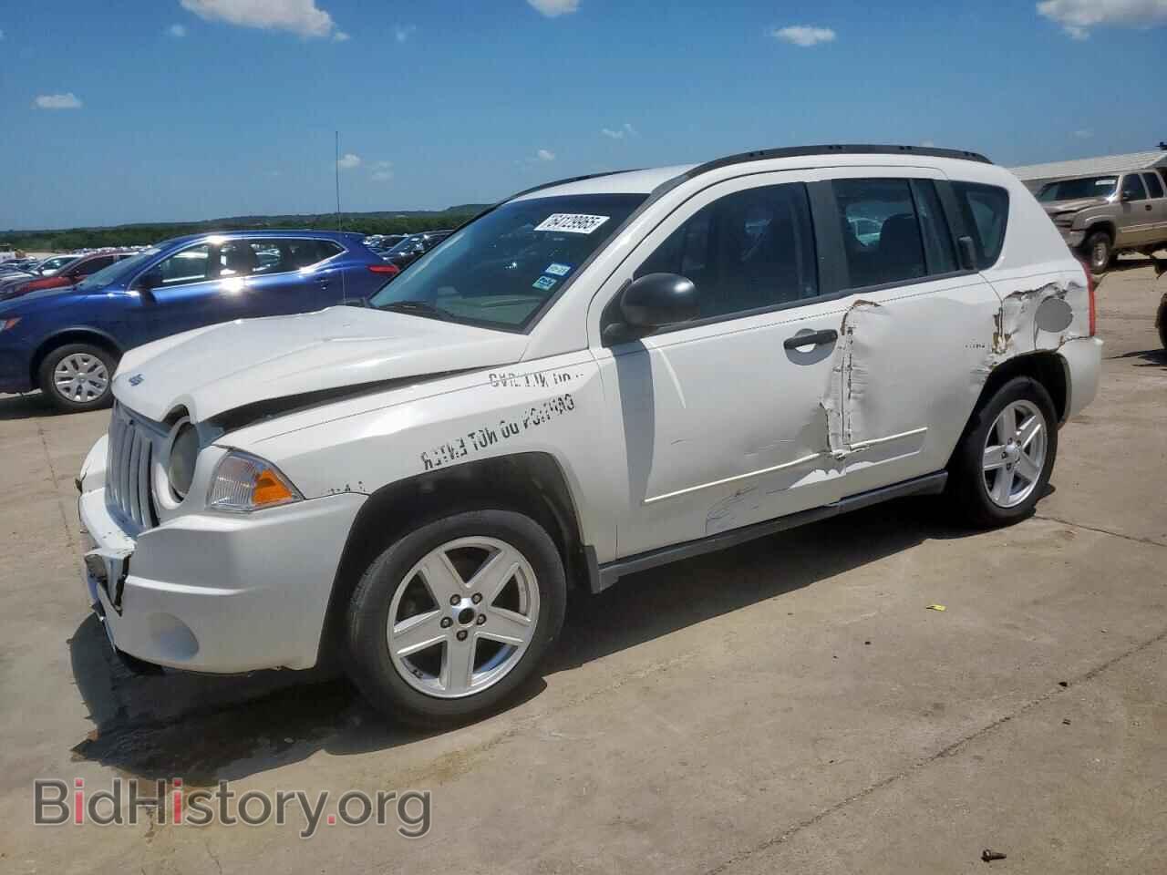 Фотография 1J8FT47W68D706535 - JEEP COMPASS 2008
