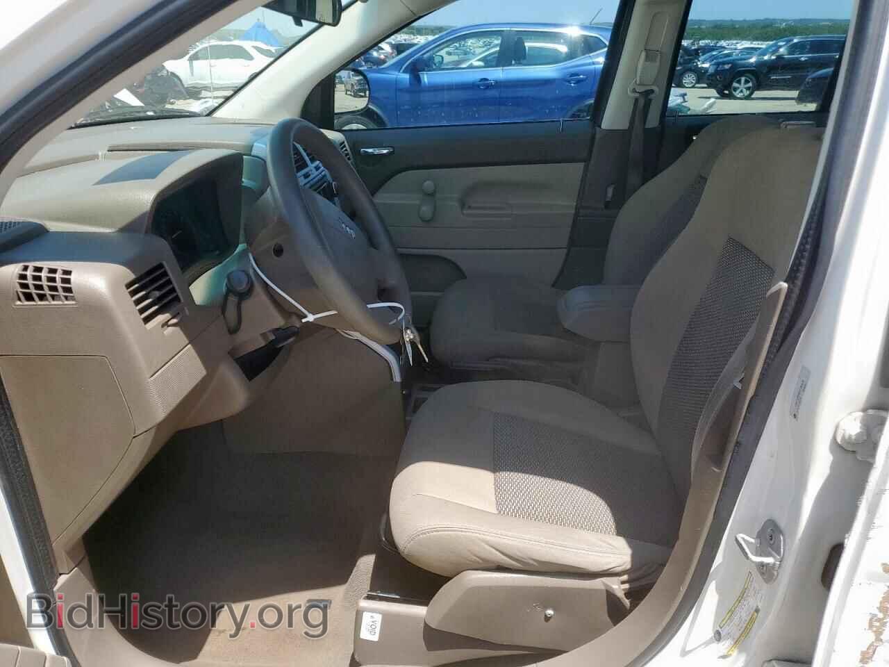 2008 JEEP COMPASS - VIN: 1J8FT47W68D706535 - Фото 7