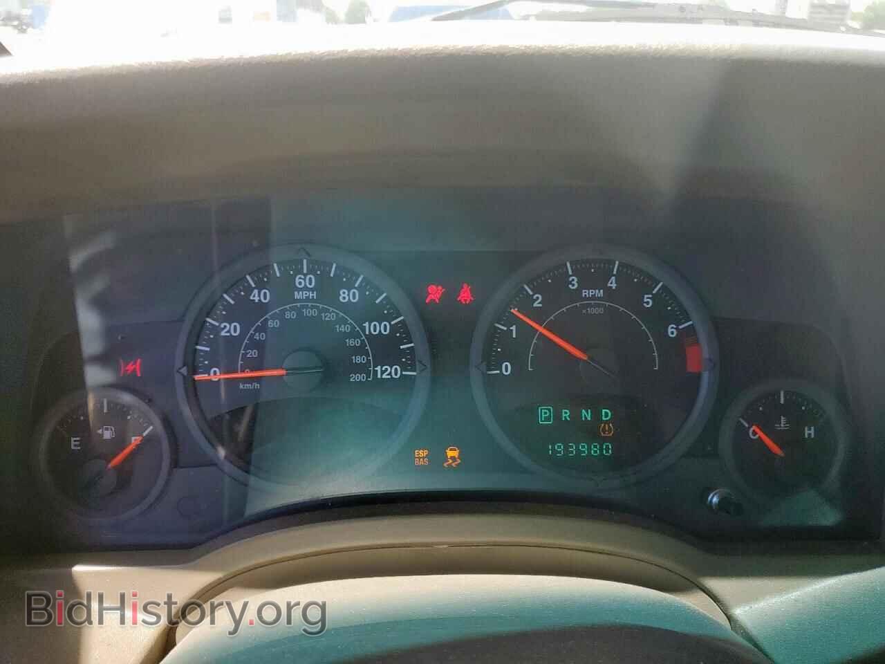 2008 JEEP COMPASS - VIN: 1J8FT47W68D706535 - Фото 9