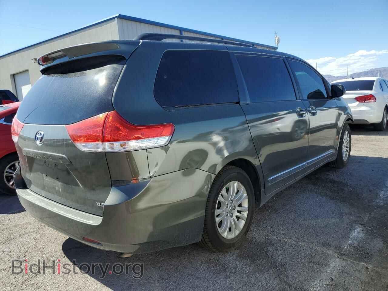 2012 TOYOTA All Models - VIN: 5TDYK3DC0CS245806 - Фото 3