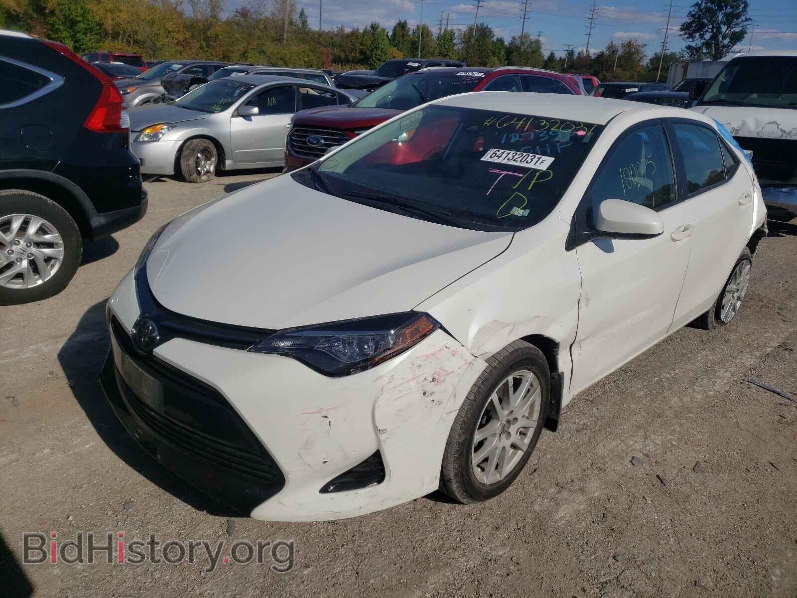 2018 TOYOTA COROLLA - VIN: 5YFBURHE5JP742421 - Фото 2