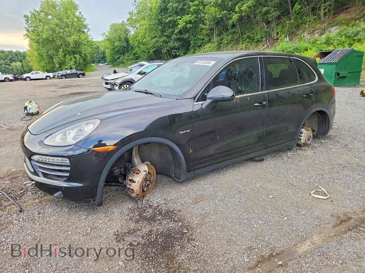 Photo WP1AE2A26CLA93688 - PORSCHE CAYENNE 2012