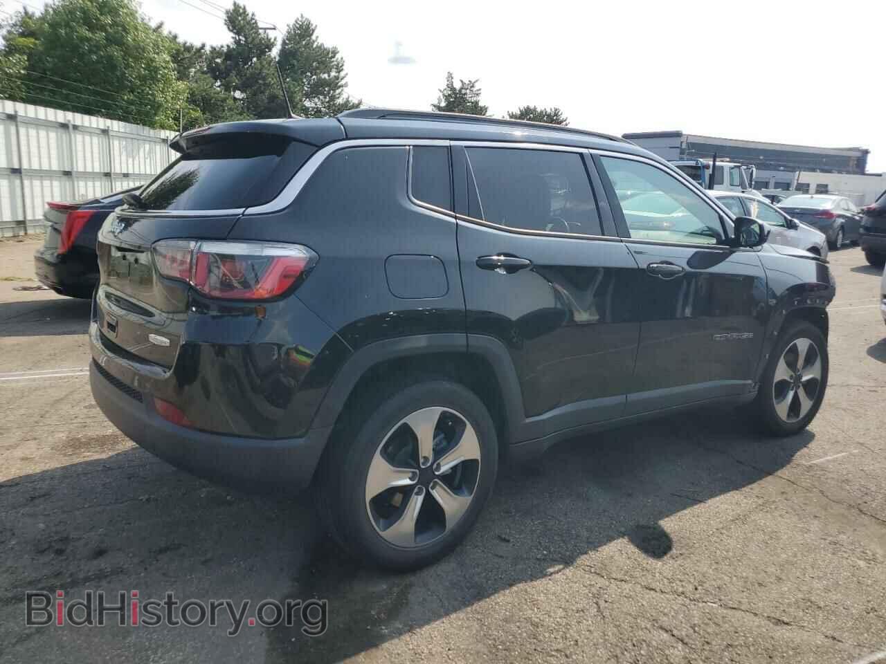 2017 JEEP COMPASS - VIN: 3C4NJCBB2HT668660 - Фото 3