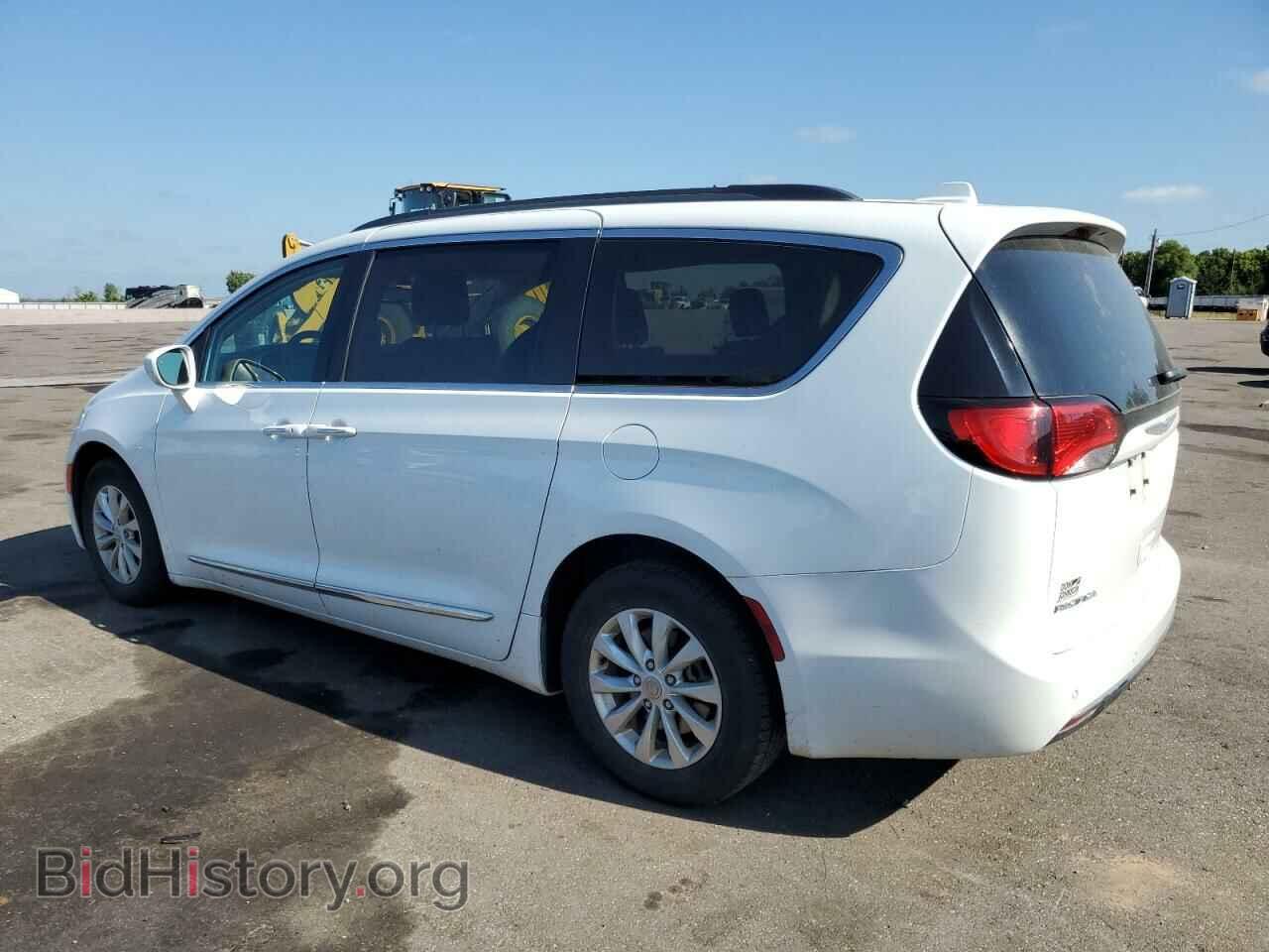 2017 CHRYSLER PACIFICA - VIN: 2C4RC1BG5HR520114 - Photo 2