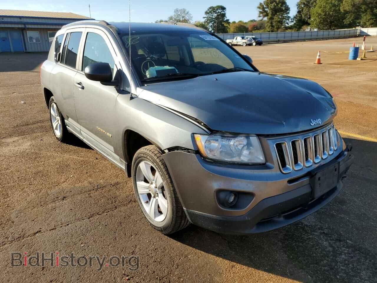 Photo 1J4NT1FA6BD287403 - JEEP COMPASS 2011
