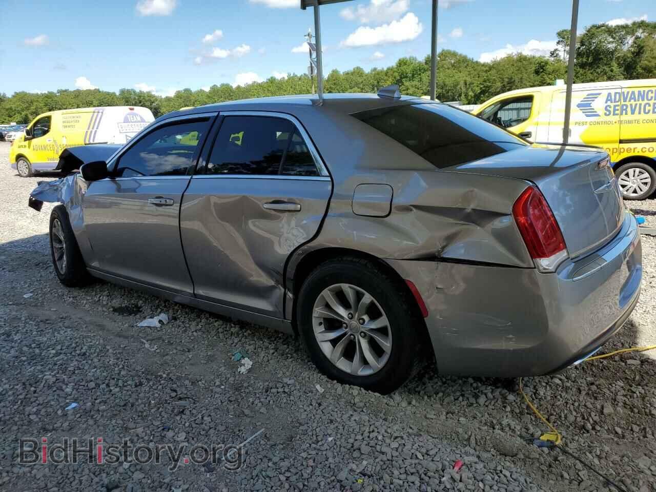 2018 CHRYSLER 300 - VIN: 2C3CCAAG2JH279300 - Фото 2