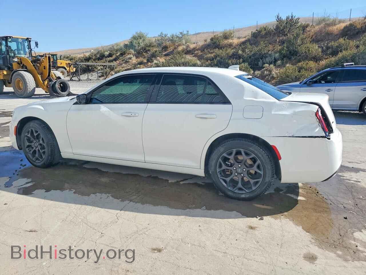 2021 CHRYSLER 300 - VIN: 2C3CCARG1MH516397 - Photo 2