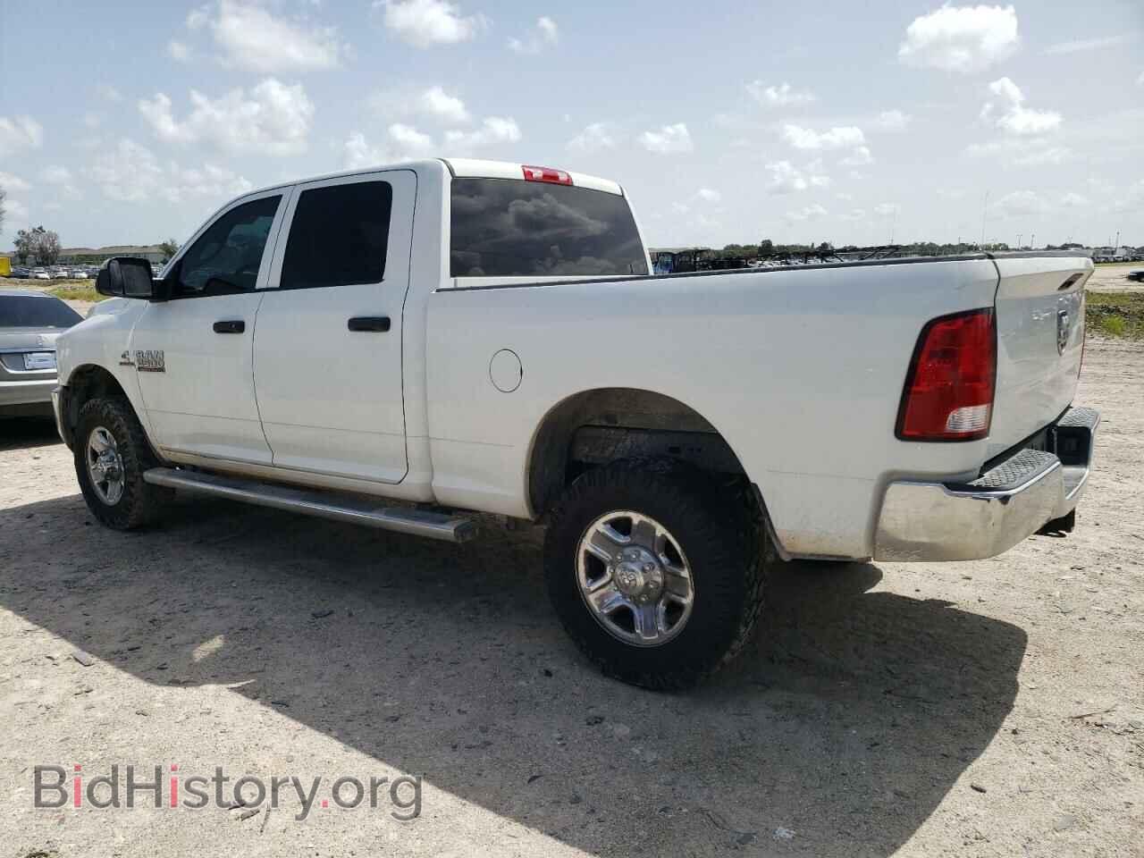 2018 RAM All Models - VIN: 3C6UR5CL3JG388307 - Фото 2