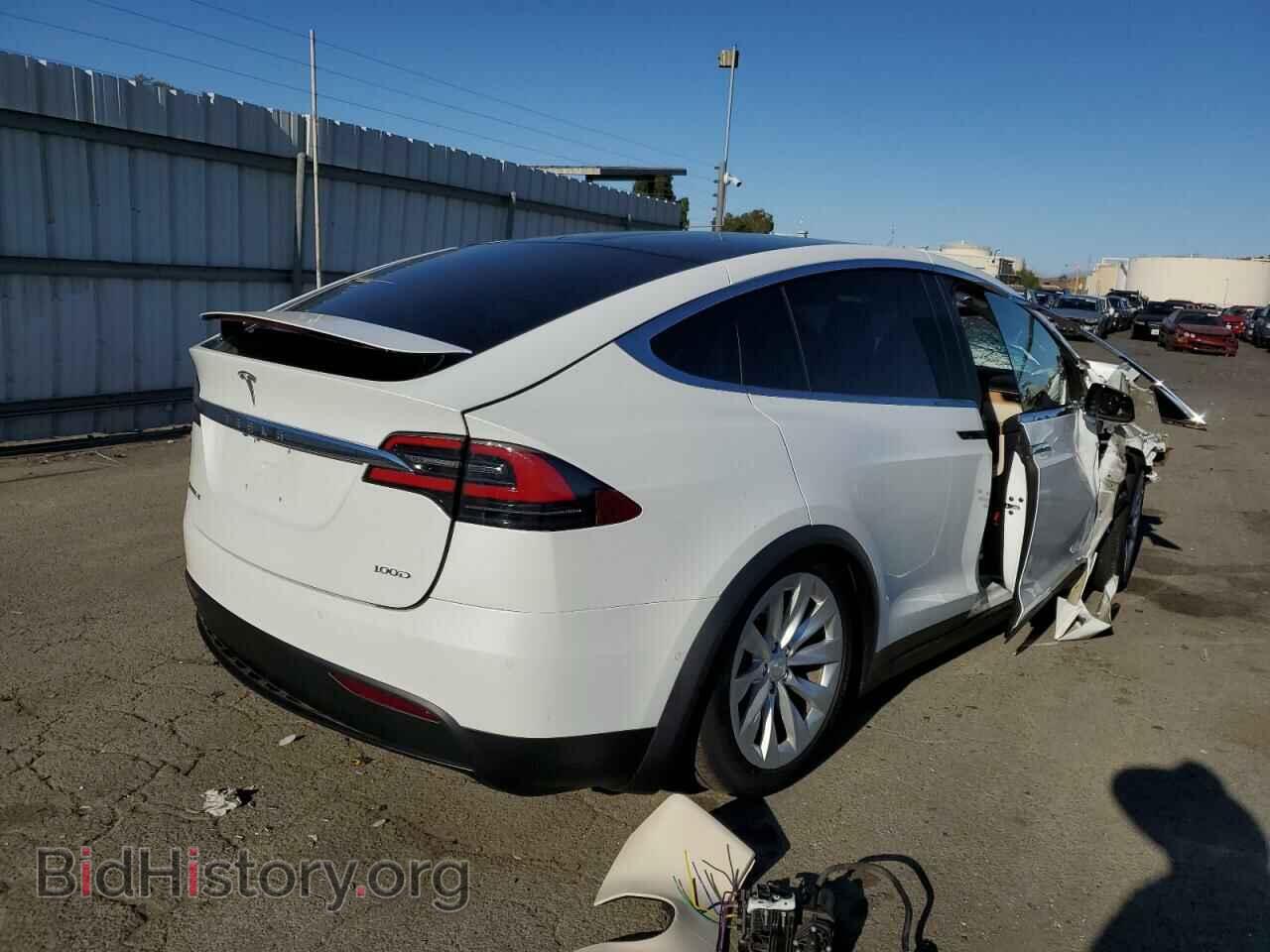 2018 TESLA MODEL X - VIN: 5YJXCBE29JF124475 - Фото 3