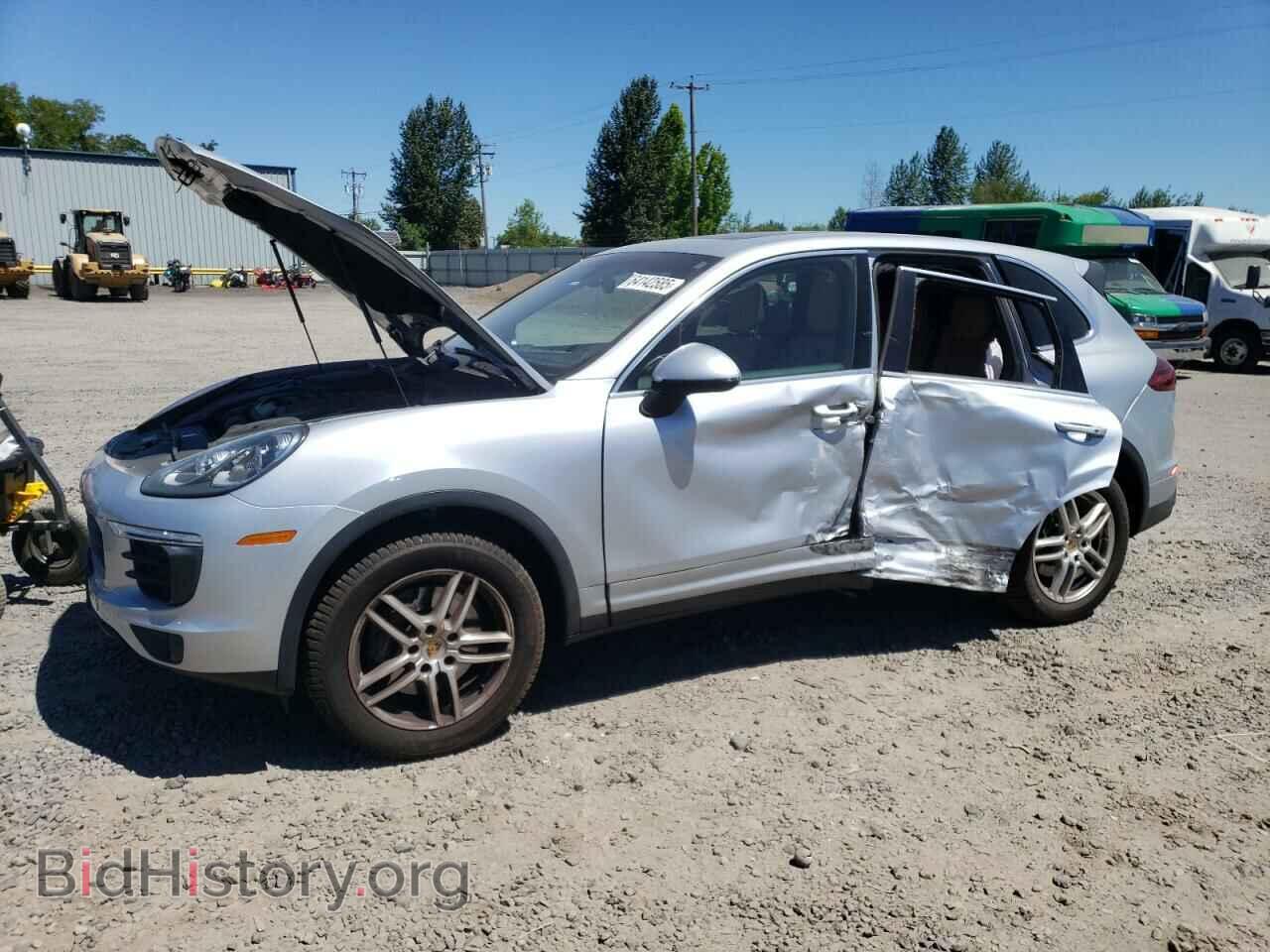 Фотография WP1AA2A28GLA11672 - PORSCHE CAYENNE 2016