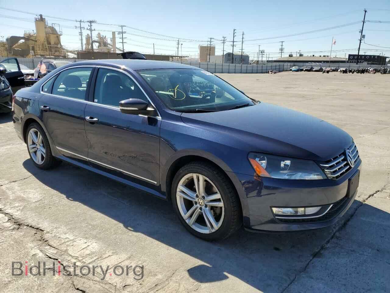 Фотография 1VWCM7A37DC042072 - VOLKSWAGEN PASSAT 2013