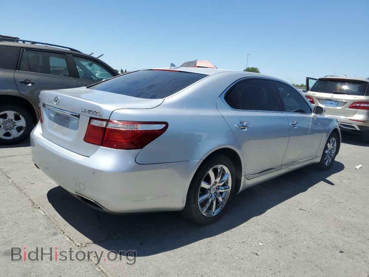 2007 LEXUS LS460 - VIN: JTHGL46F875002907 - Photo 3