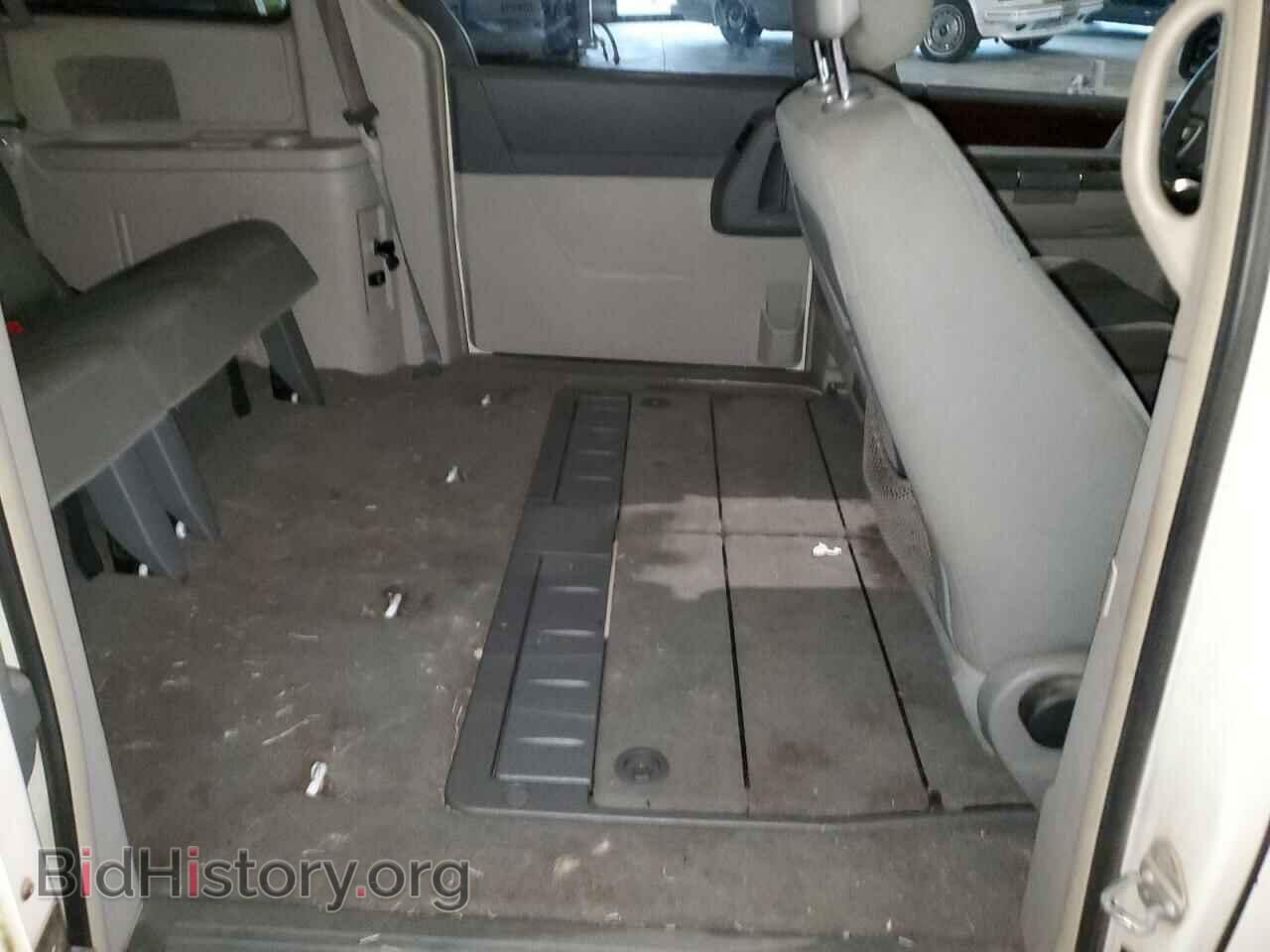 2010 CHRYSLER MINIVAN - VIN: 2A4RR5D11AR431946 - Фото 6