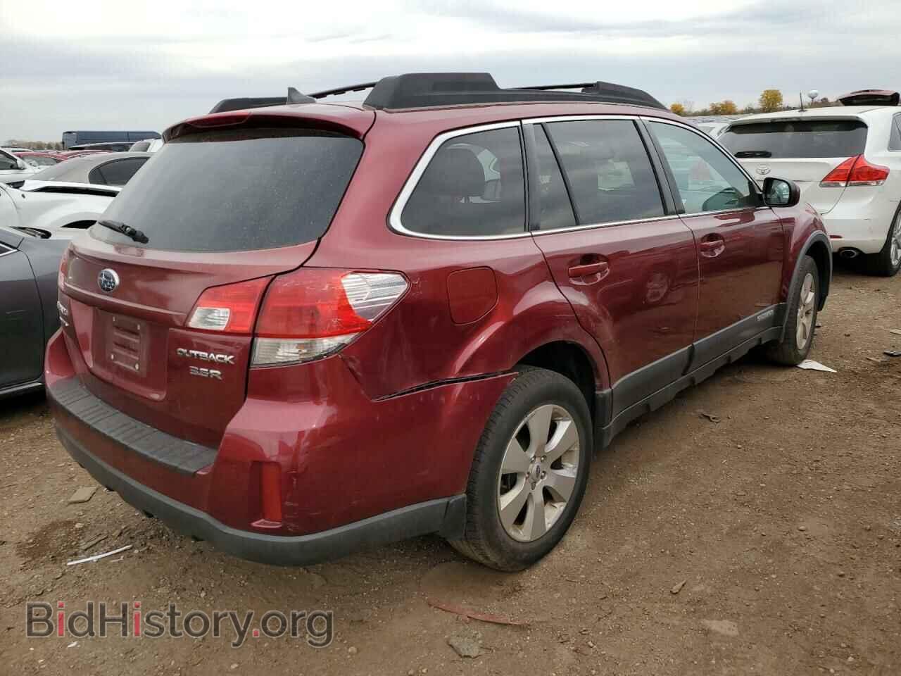 2011 SUBARU OUTBACK - VIN: 4S4BRDKC2B2433982 - Photo 4