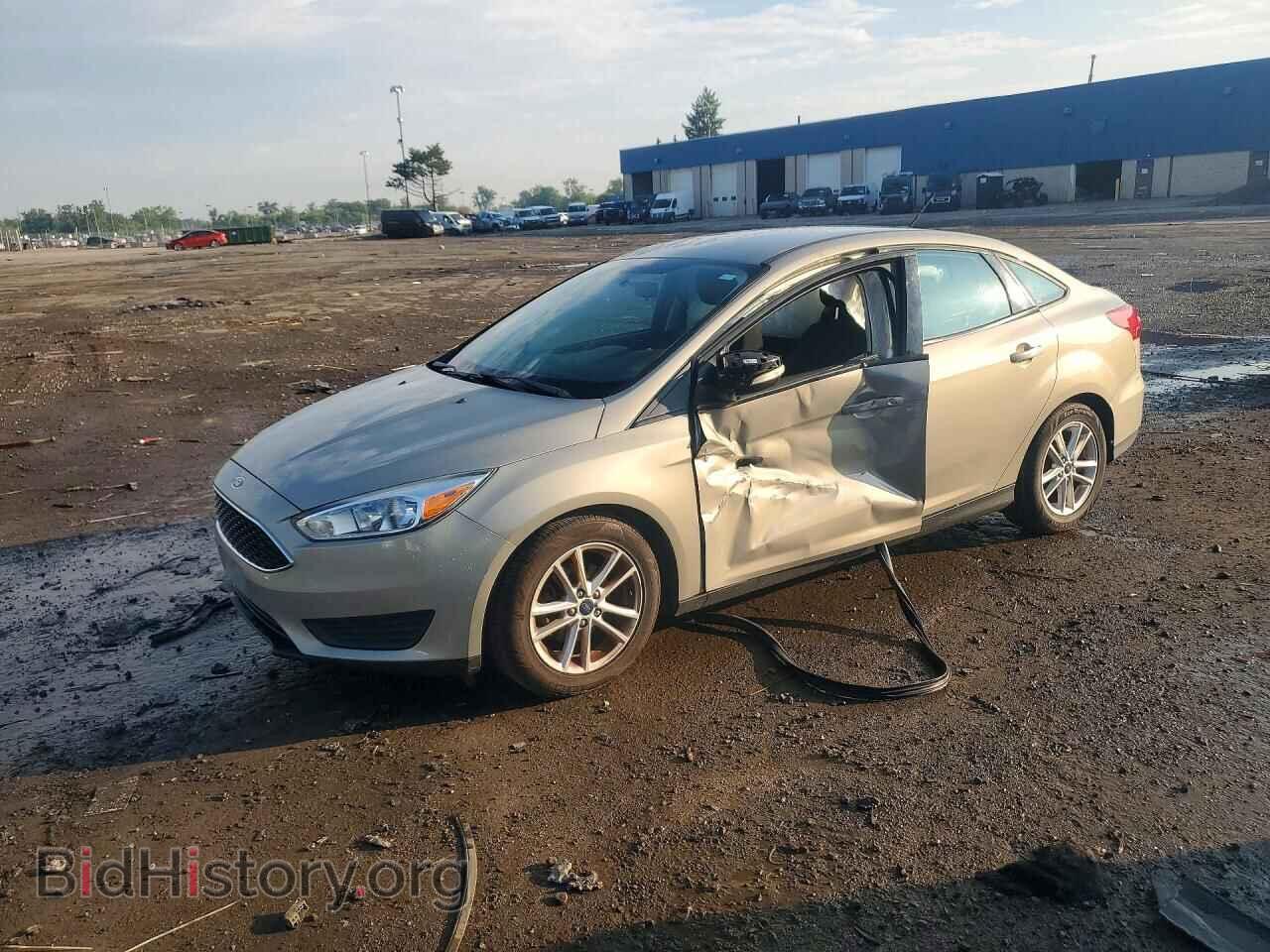 Photo 1FADP3F25GL305564 - FORD FOCUS 2016