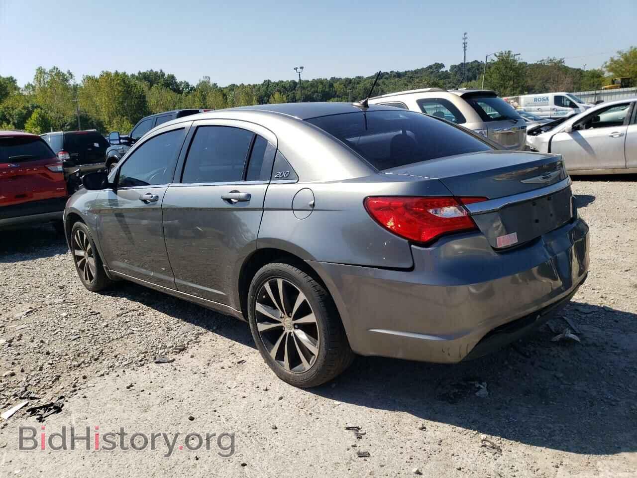 2013 CHRYSLER 200 - VIN: 1C3CCBBB6DN600467 - Photo 2