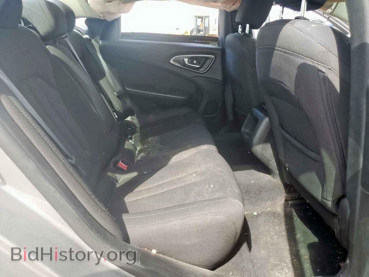 2016 CHRYSLER 200 - VIN: 1C3CCCAB2GN141482 - Фото 10