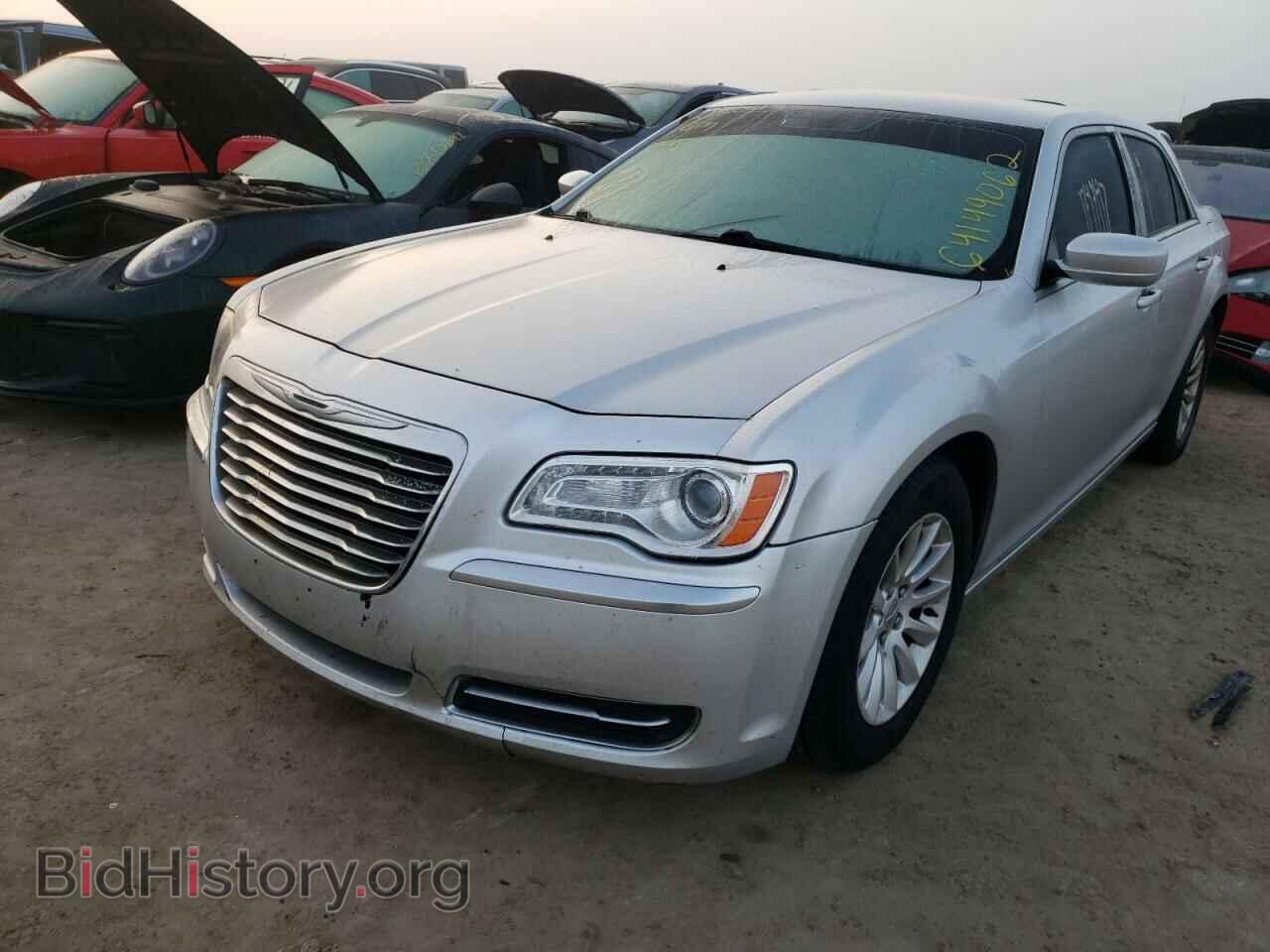 2012 CHRYSLER 300 - VIN: 2C3CCAAG3CH104931 - Photo 2