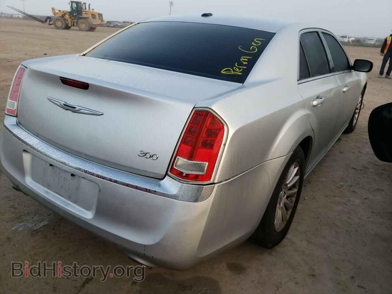 2012 CHRYSLER 300 - VIN: 2C3CCAAG3CH104931 - Photo 4