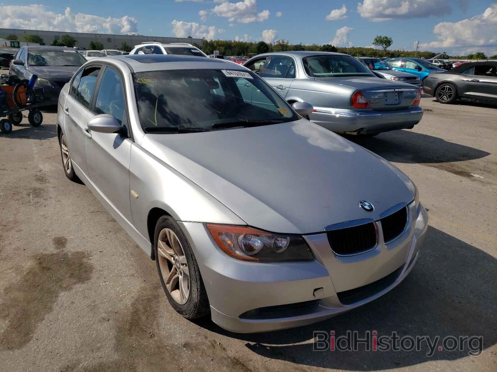 Photo WBAVA335X8K053152 - BMW 3 SERIES 2008