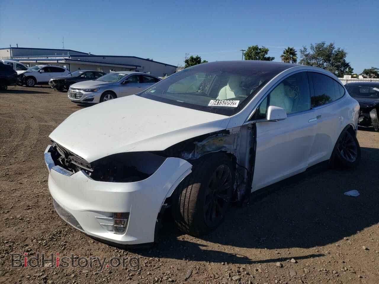 2018 TESLA MODEL X - VIN: 5YJXCDE29JF104366 - Photo 2